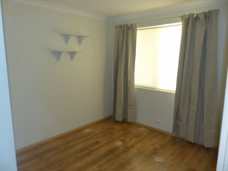 10 Nandup Retreat, Swan View WA 6056