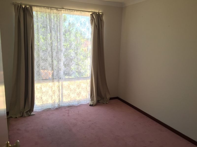 10 Nandup Retreat, Swan View WA 6056