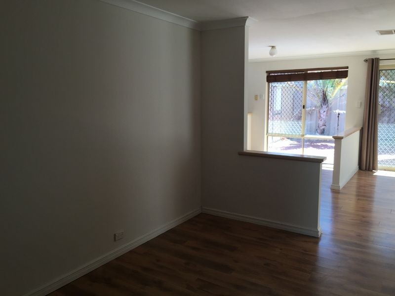 10 Nandup Retreat, Swan View WA 6056