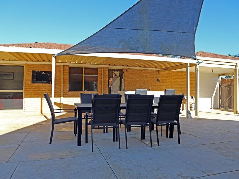 12 Opperman Place, Middle Swan WA 6056