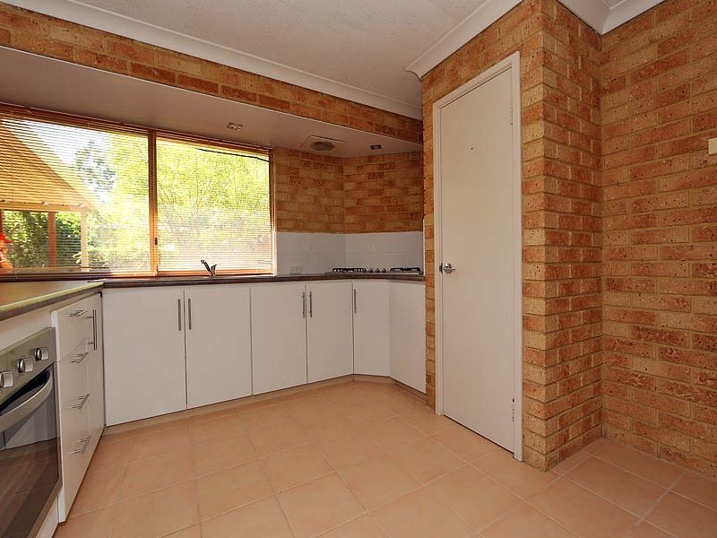 14 Edwards Entrance, Stratton WA 6056