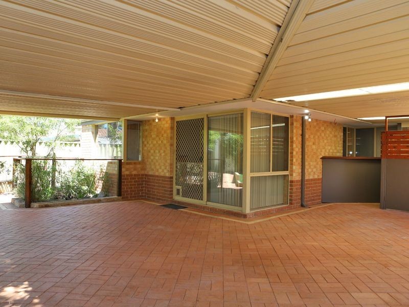 14 Edwards Entrance, Stratton WA 6056