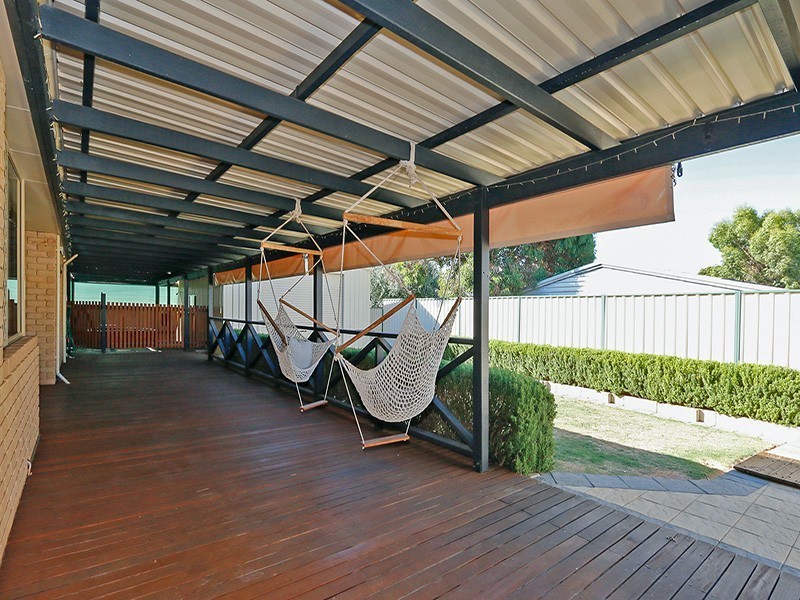 9 Kellar Place, Bellevue WA 6056