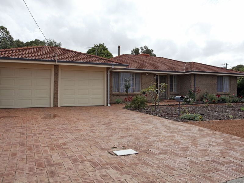4 Galena Court, High Wycombe WA 6057
