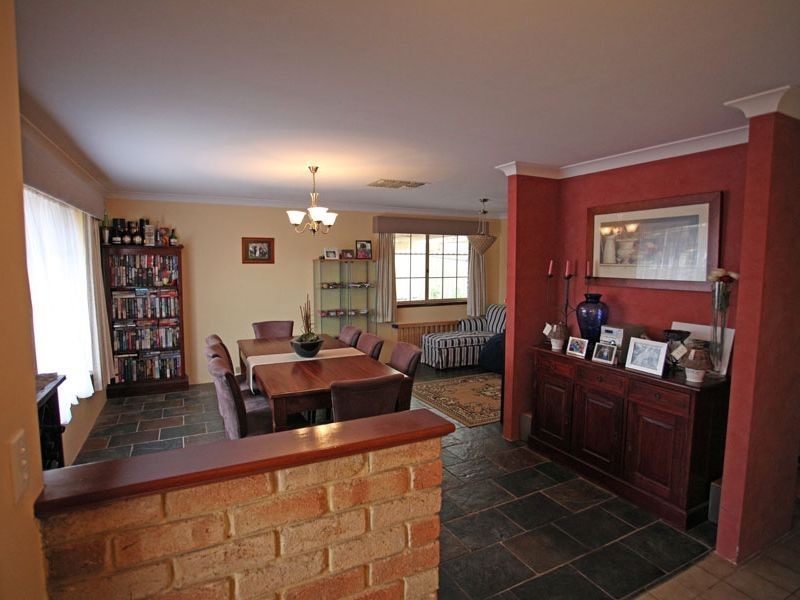 4 Galena Court, High Wycombe WA 6057