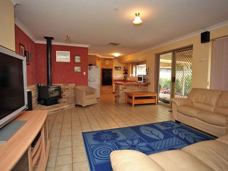 4 Galena Court, High Wycombe WA 6057