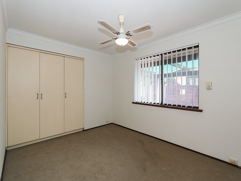 81 Victoria Parade, Midvale WA 6056