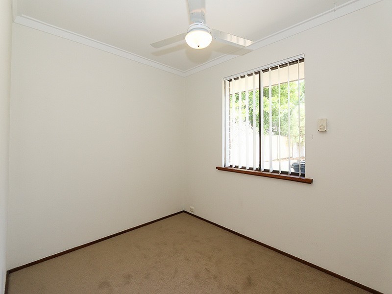 81 Victoria Parade, Midvale WA 6056