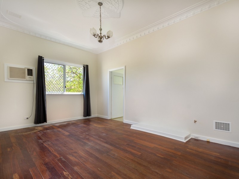 58 Dudley Street, Midland WA 6056