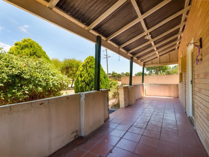 58 Dudley Street, Midland WA 6056