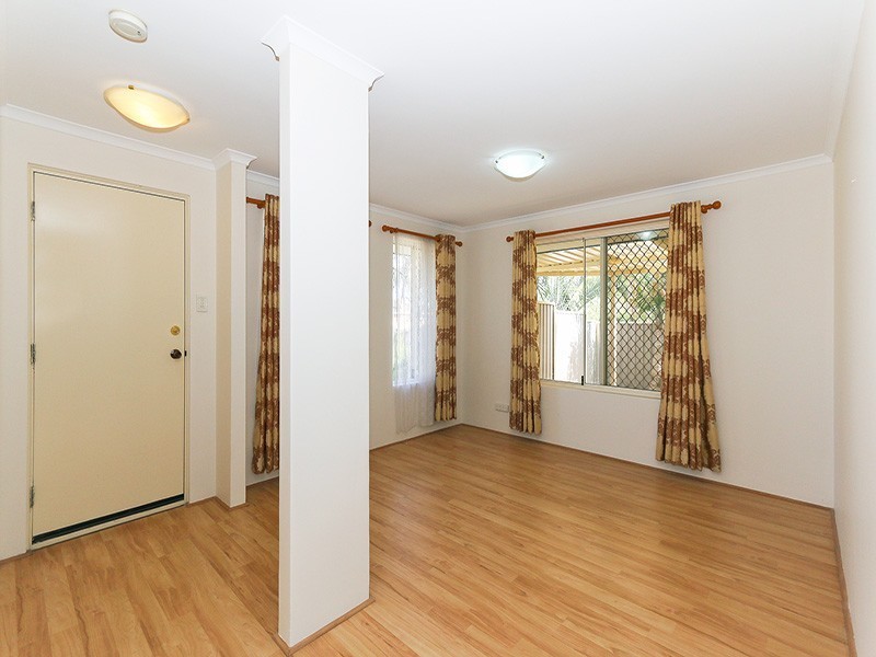 19 John St, Midland WA 6056
