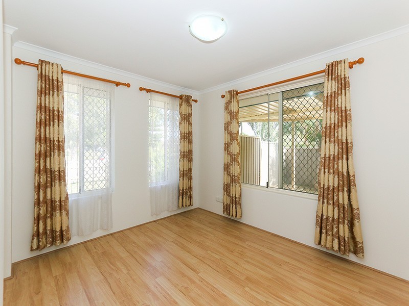 19 John St, Midland WA 6056