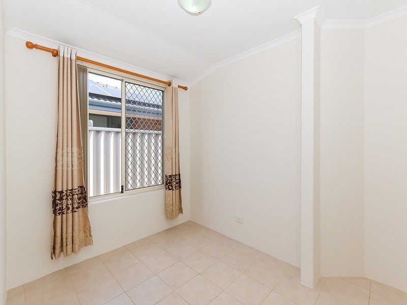 19 John St, Midland WA 6056