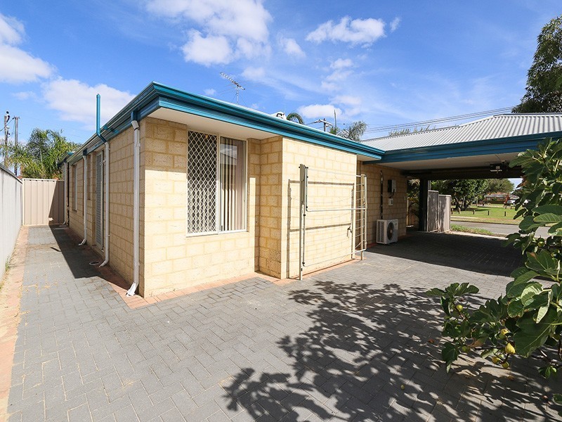19 John St, Midland WA 6056