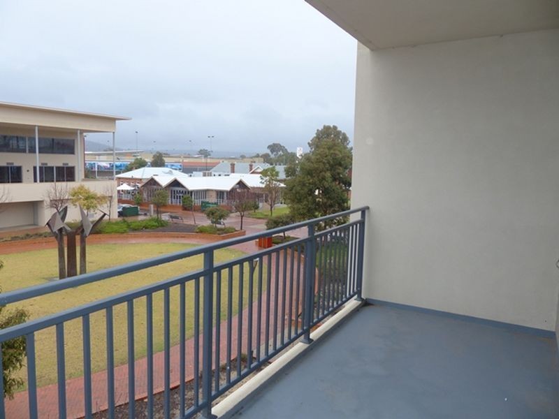 Unit 26/42 The Crescent, Midland WA 6056