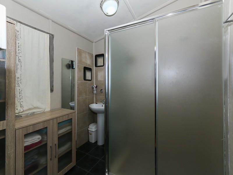 14 Victoria Parade, Midvale WA 6056