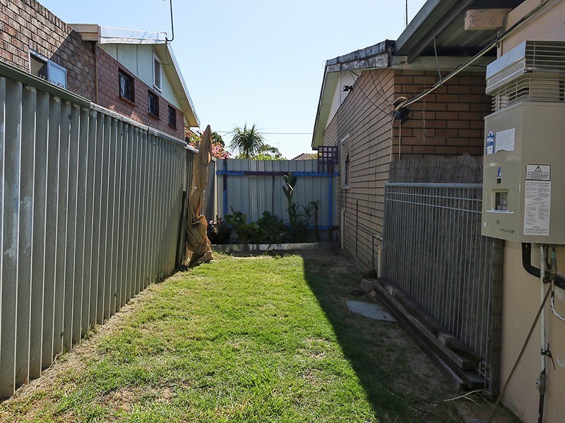 14 Victoria Parade, Midvale WA 6056