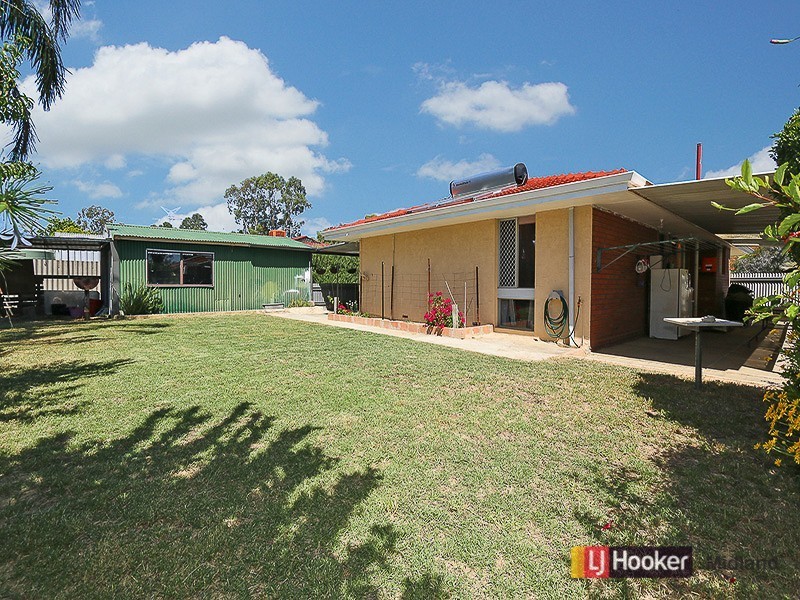 25 Salisbury Road, Midvale WA 6056