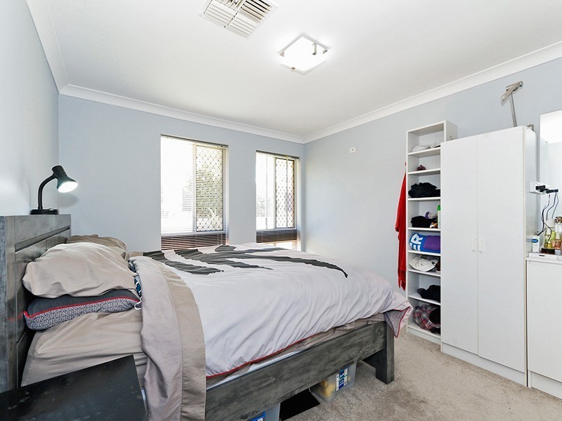 20 Abbott Way, Swan View WA 6056