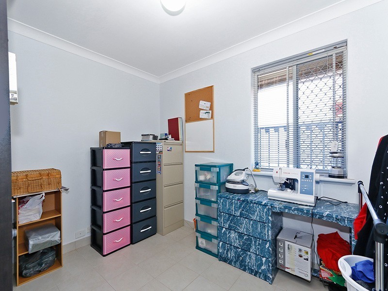 20 Abbott Way, Swan View WA 6056