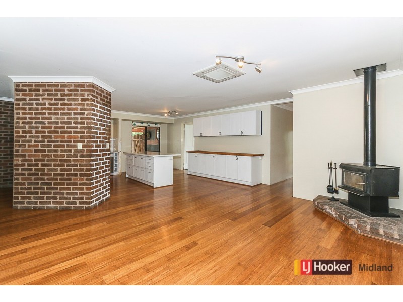 13 Figtree Place, Beechboro WA 6063