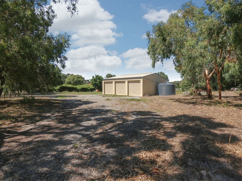 101 Brooklands Drive, Henley Brook WA 6055