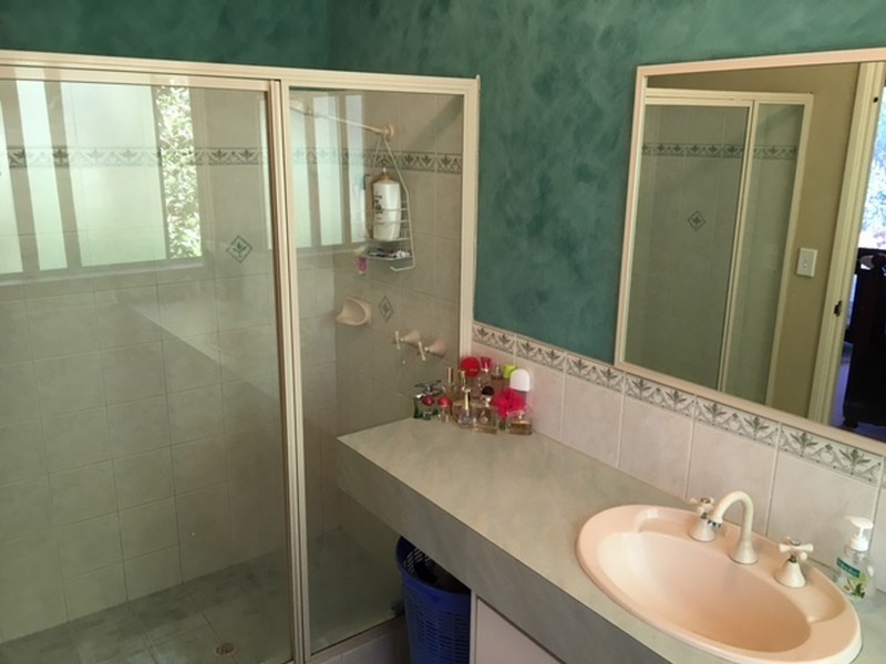 12 Gannon Glen, Mundaring WA 6073