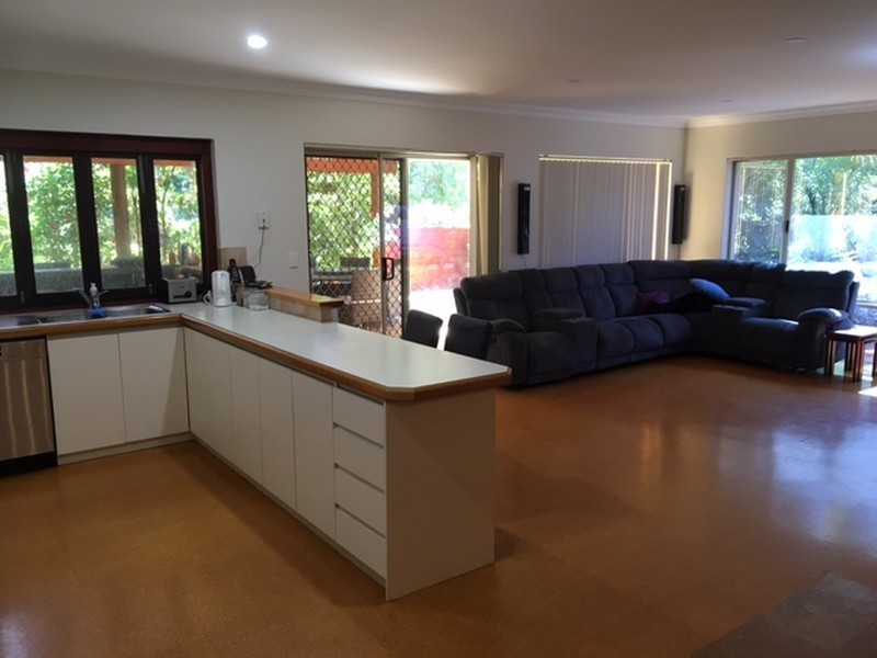 12 Gannon Glen, Mundaring WA 6073