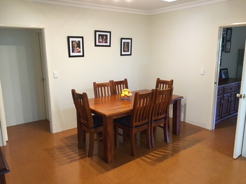 12 Gannon Glen, Mundaring WA 6073