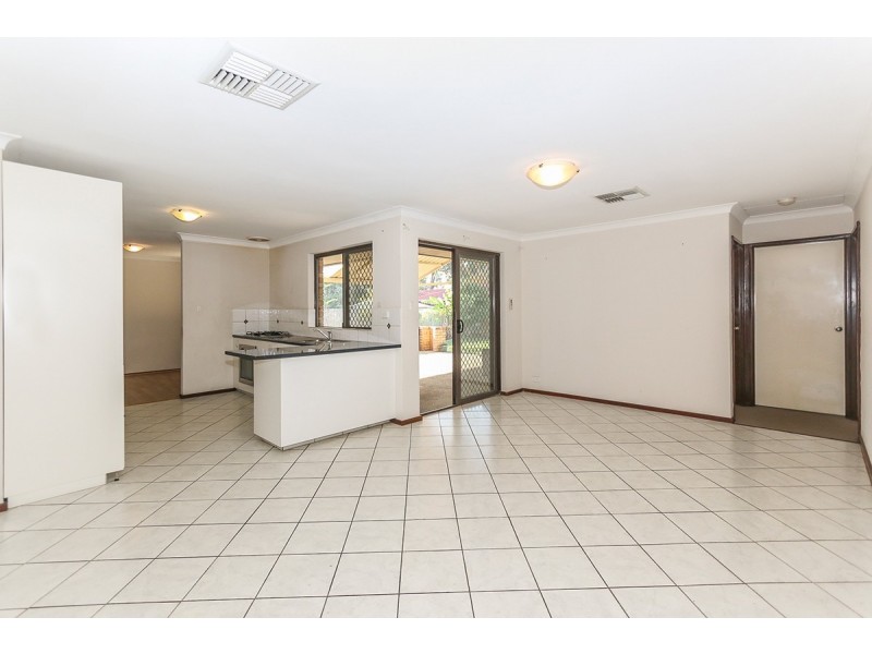 51 Bougainvillea Ave, Forrestfield WA 6058