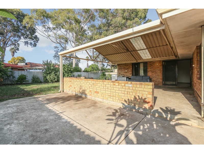 51 Bougainvillea Ave, Forrestfield WA 6058