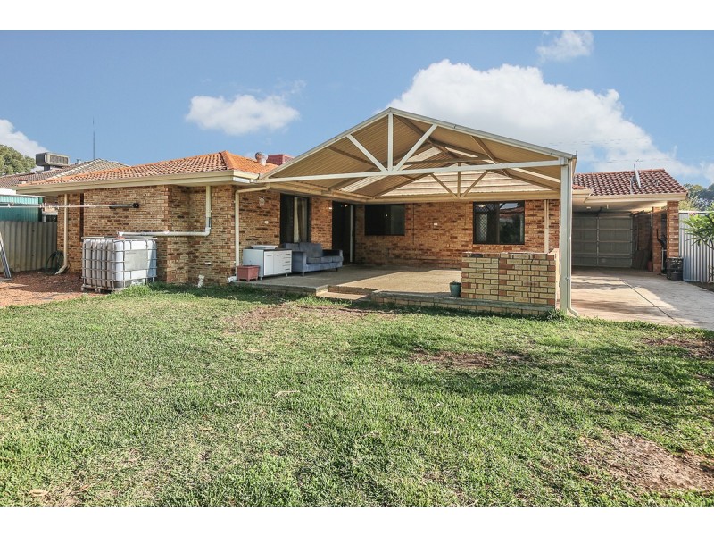 51 Bougainvillea Ave, Forrestfield WA 6058