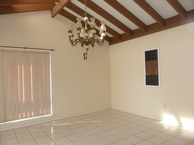 30 Stirling Road, Greenmount WA 6056