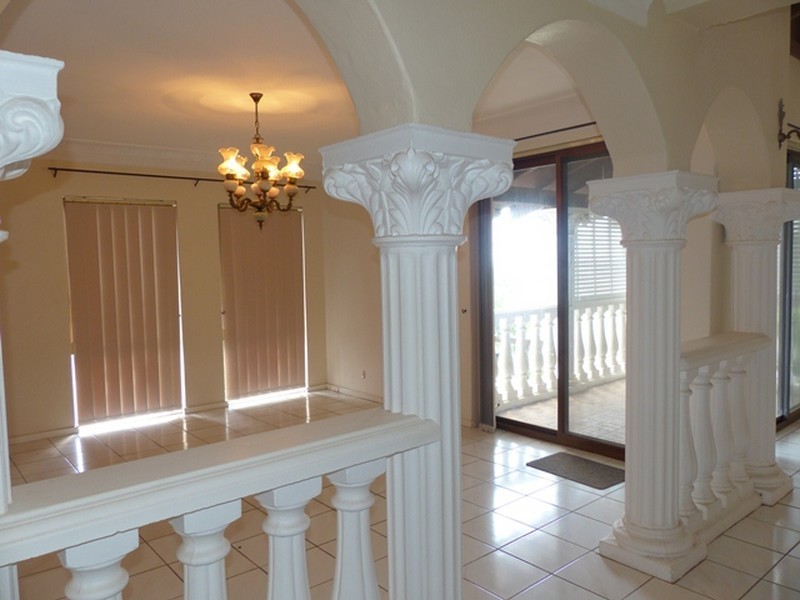 30 Stirling Road, Greenmount WA 6056