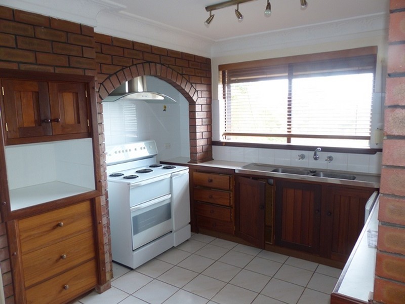 30 Stirling Road, Greenmount WA 6056