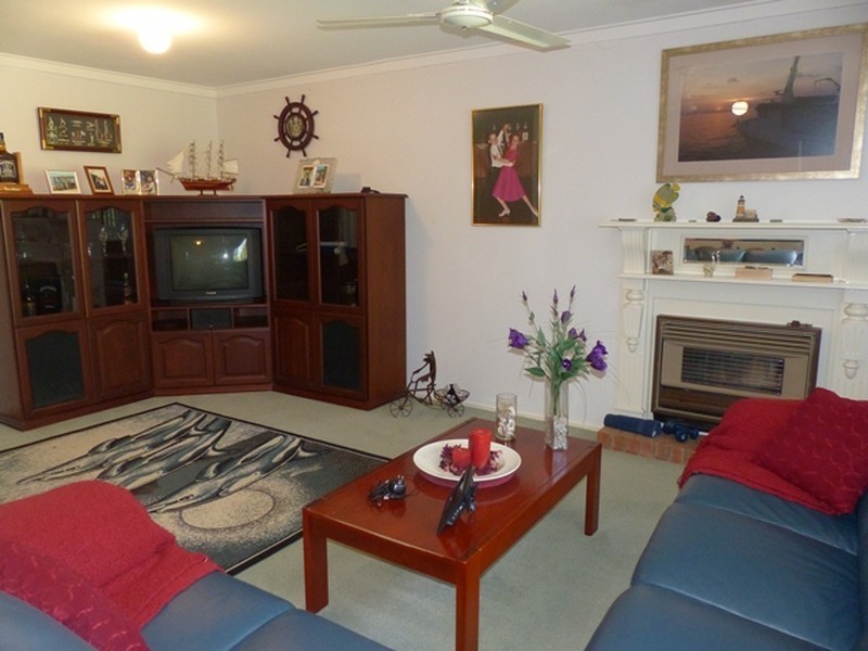 5 Terrigal Place, Maida Vale WA 6057