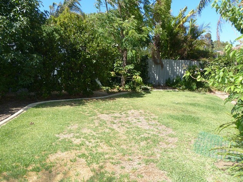 5 Terrigal Place, Maida Vale WA 6057