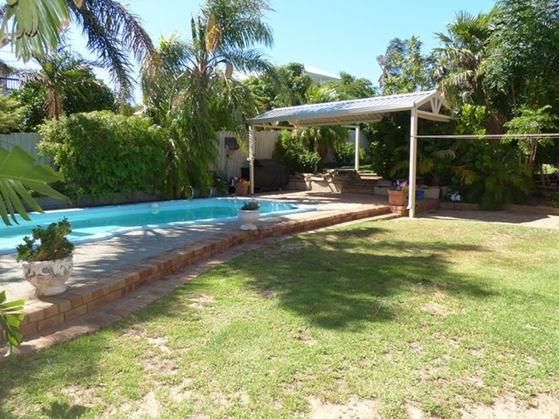 5 Terrigal Place, Maida Vale WA 6057