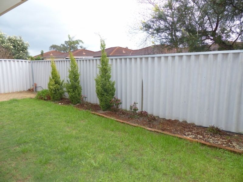 Unit 18/11 Elvire Street, Viveash WA 6056