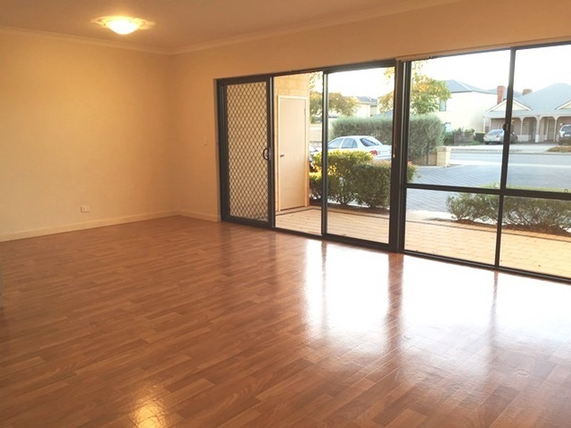 Unit 5/122 Morrison Road, Midland WA 6056