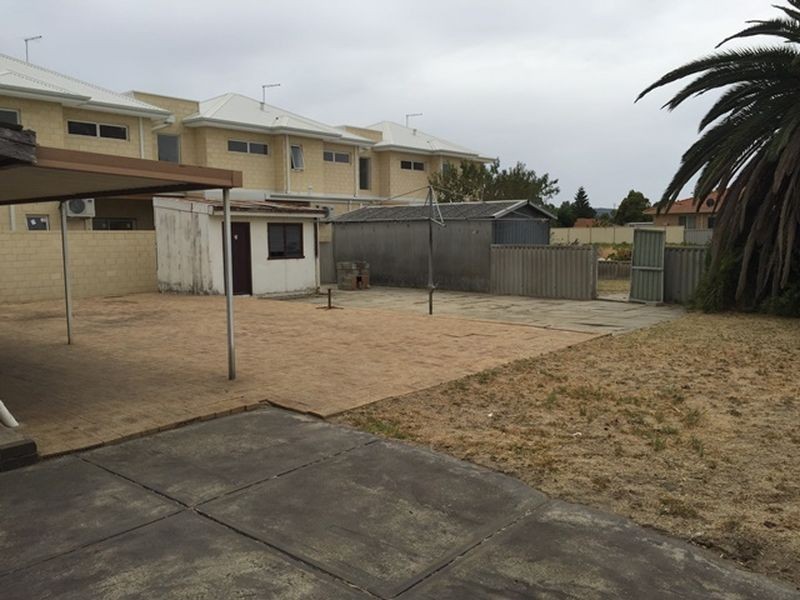 141 Morrison Rd, Midland WA 6056