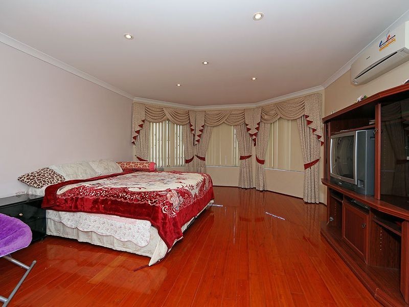 17 Narranbee Ridge, Tapping WA 6065