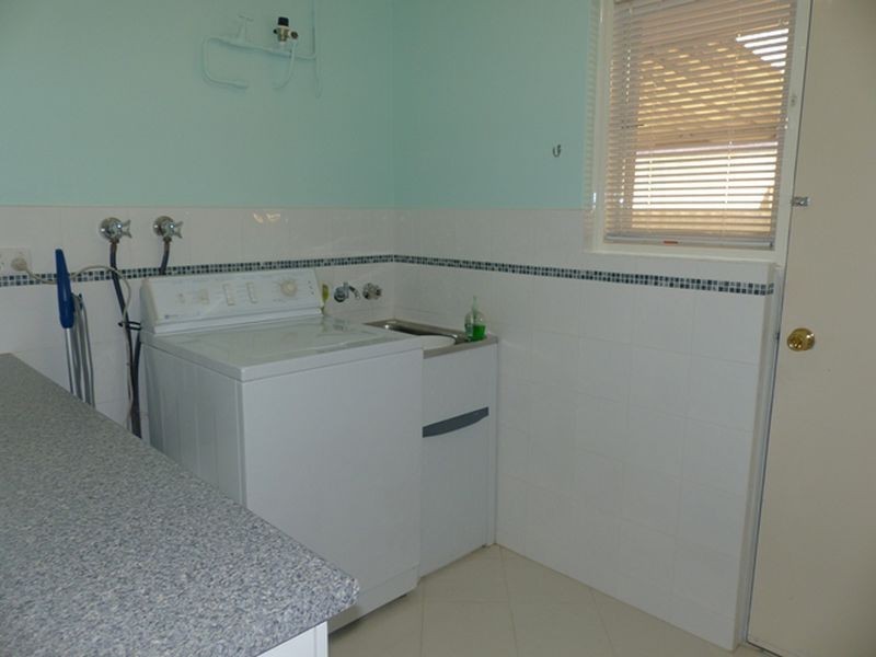 25 Salisbury Road, Midvale WA 6056