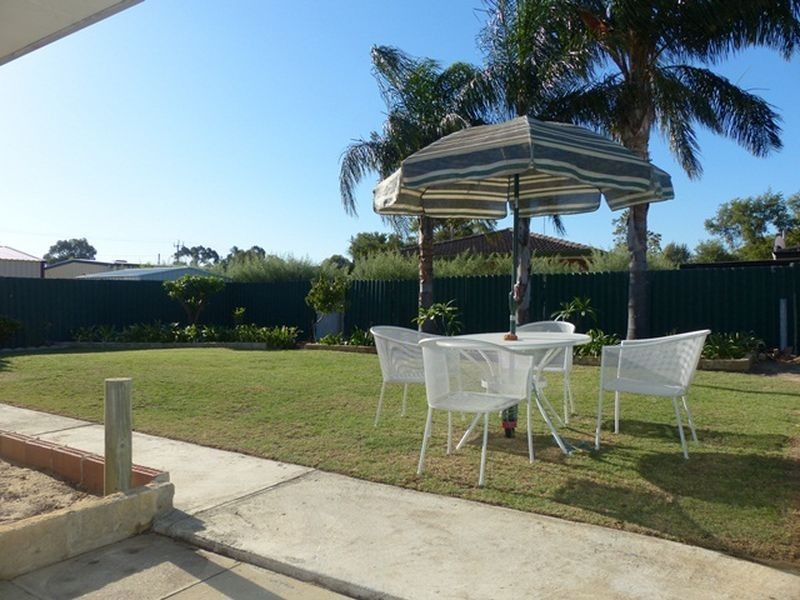 25 Salisbury Road, Midvale WA 6056