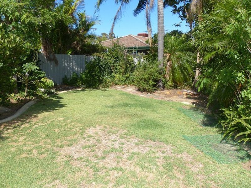 5 Terrigal Place, Maida Vale WA 6057