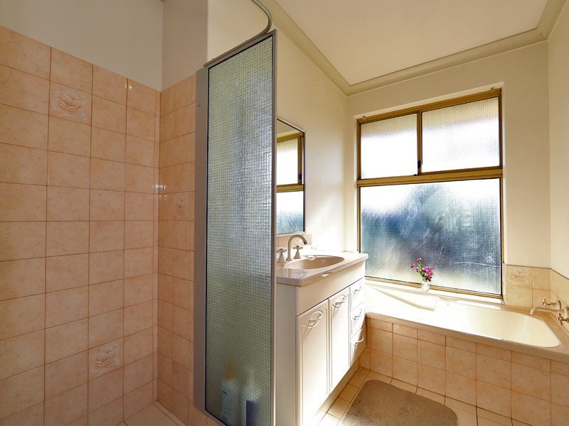 54 Ashby Terrace, Viveash WA 6056