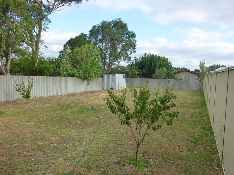 5B Eric Street, Midland WA 6056