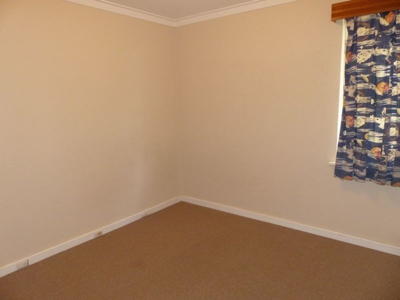 13 Holmwood Way, Embleton WA 6062