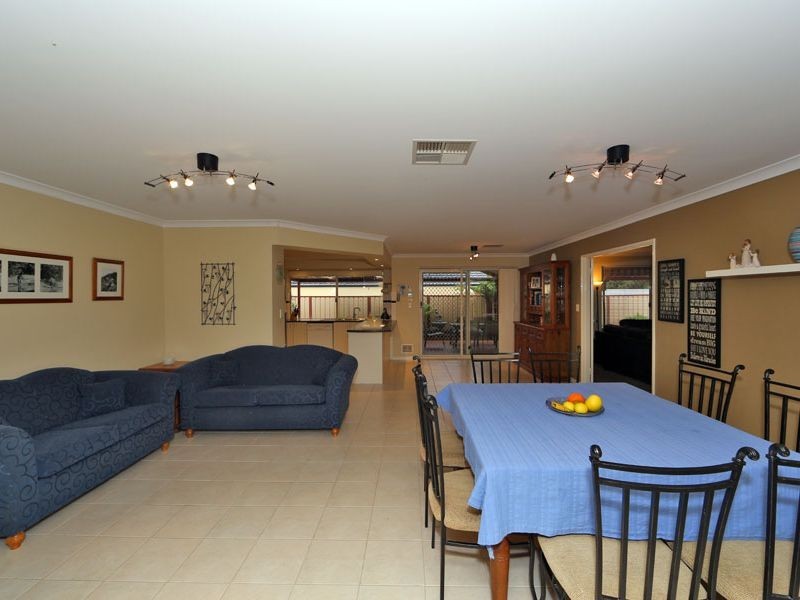 10 Yarrunga Close, Jane Brook WA 6056