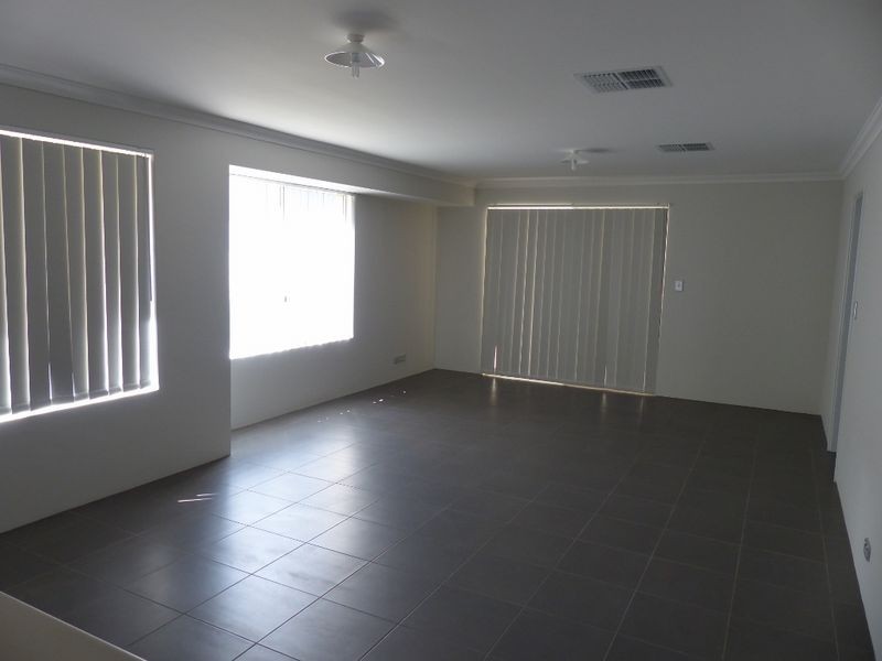 26 Wiltshire Avenue, Jane Brook WA 6056